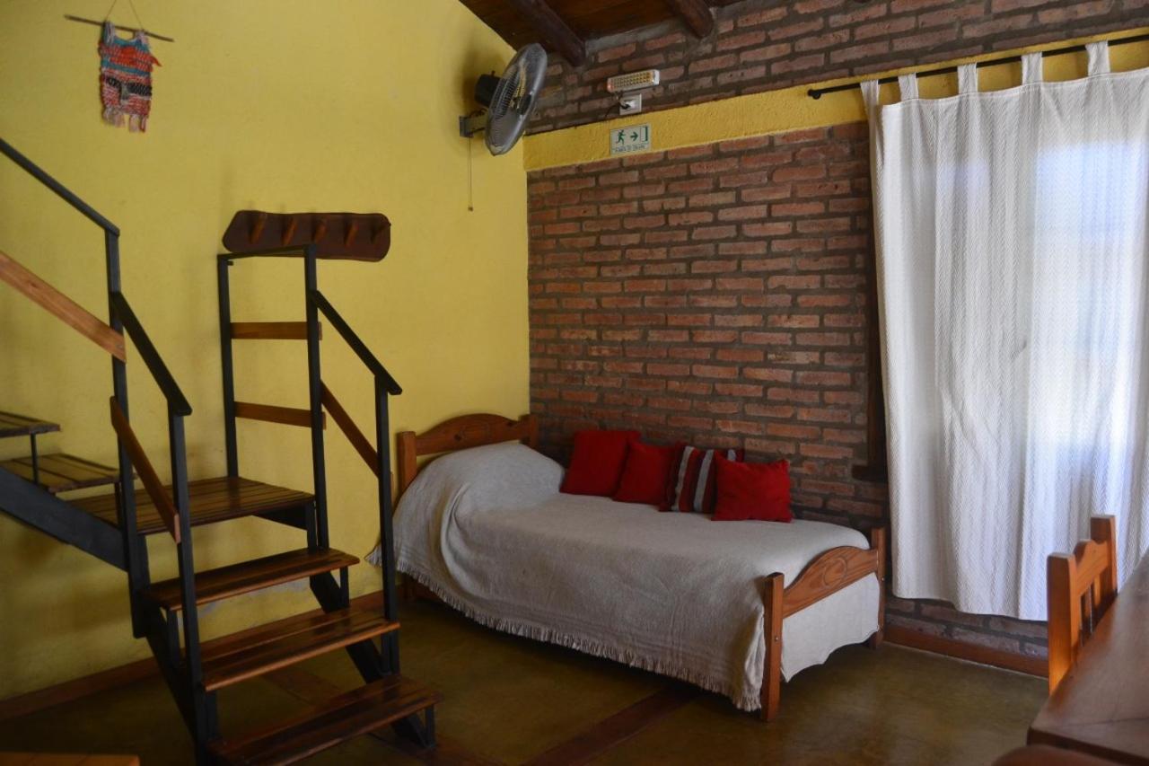 Cabanas Cultura Serrana Santa Rosa de Calamuchita Bilik gambar